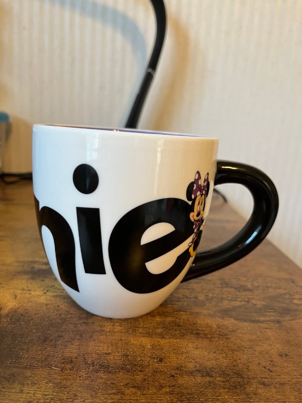 Disney Winnie Mouse Colletible Mug